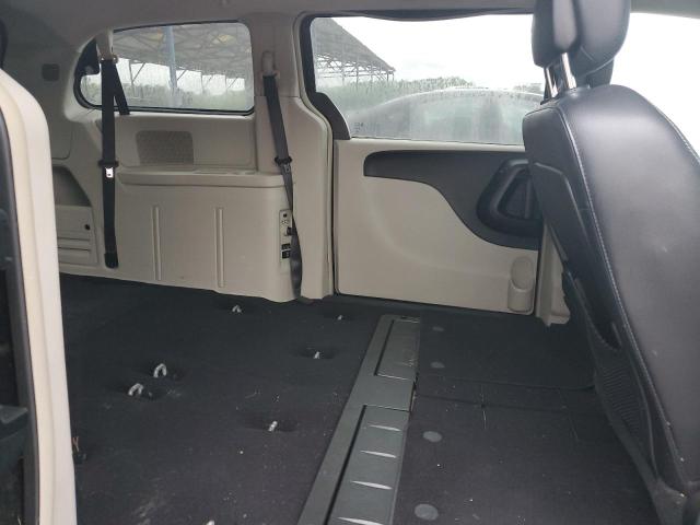 Photo 10 from auction – 2013 CHRYSLER TOWN & COU with VIN 2C4RC1BGXDR708220