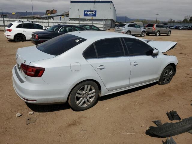 Photo 3 from auction – 2017 VOLKSWAGEN JETTA S with VIN 3VW2B7AJ1HM368583