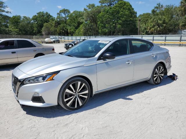 NISSAN ALTIMA SR 2019 with VIN 1N4BL4CW4KN318481 - Photo from auction