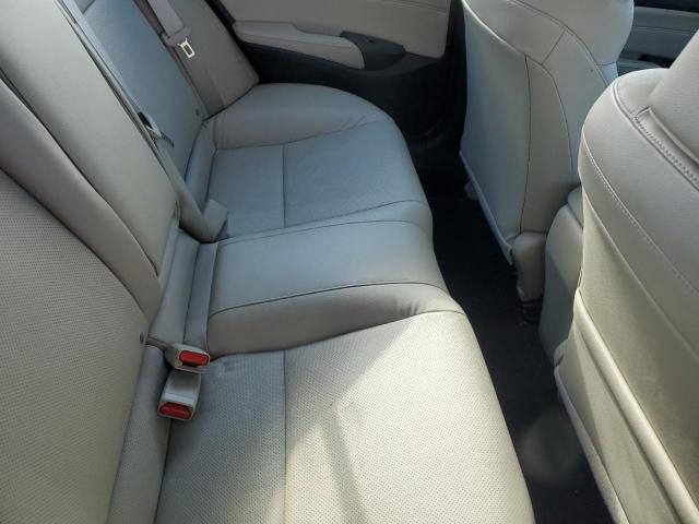 Photo 10 from auction – 2016 ACURA ILX PREMIU with VIN 19UDE2F71GA015356