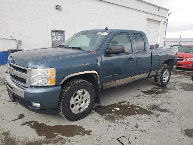 CHEVROLET SILVERADO 2010 with VIN 1GCSKSE39AZ123858 - Photo from auction