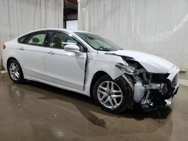 Zdjęcie 4 z aukcji – 2016 FORD FUSION SE z VIN 3FA6P0HD7GR292789