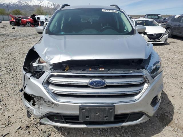 Photo 5 from auction – 2017 FORD ESCAPE SE with VIN 1FMCU0G99HUC96285
