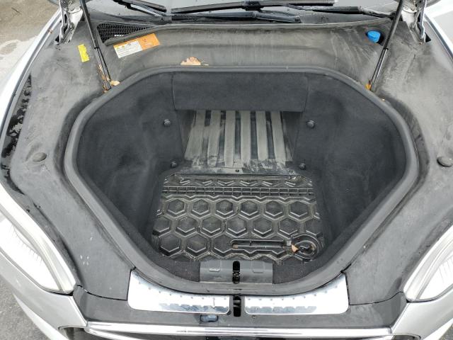 Photo 11 from auction – 2013 TESLA MODEL S with VIN 5YJSA1CN7DFP16372