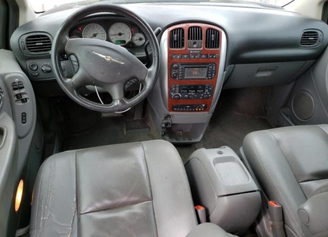 Photo 8 from auction – 2005 CHRYSLER TOWN & COU with VIN 2C8GP64L55R548184