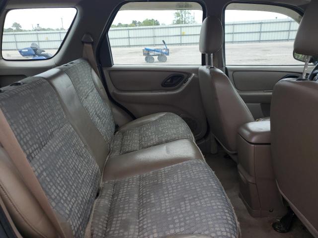 Photo 11 from auction – 2002 FORD ESCAPE XLS with VIN 1FMYU01102KD68843