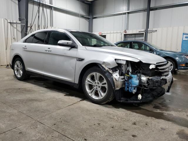 Zdjęcie 4 z aukcji – 2014 FORD TAURUS SEL z VIN 1FAHP2H86EG161364