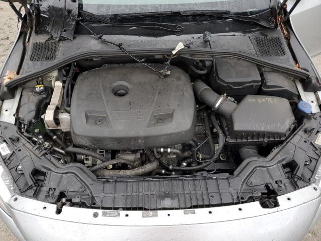 Photo 11 from auction – 2017 VOLVO S60 with VIN YV126MFL9H2422942