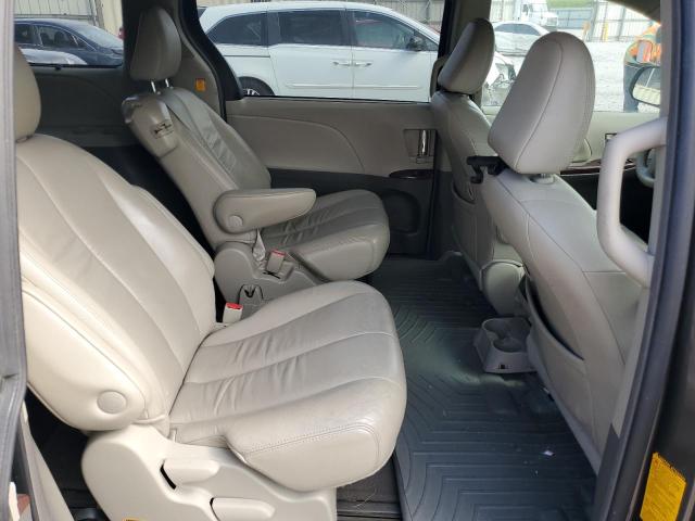 Photo 11 from auction – 2011 TOYOTA SIENNA XLE with VIN 5TDYK3DCXBS084458