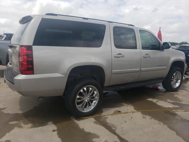 Photo 3 from auction – 2007 CHEVROLET SUBURBAN K with VIN 1GNFK16337R242838