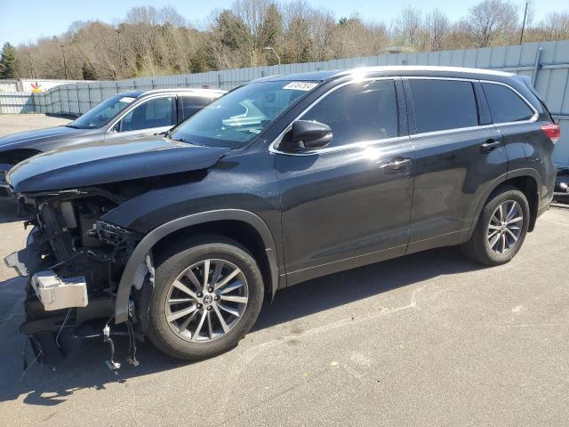 TOYOTA HIGHLANDER 2019 with VIN 5TDJZRFH5KS625263 - Photo from auction