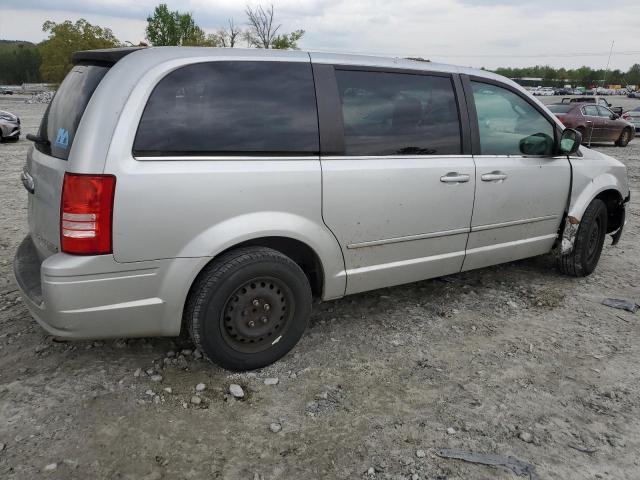 Photo 3 from auction – 2010 CHRYSLER TOWN & COU with VIN 2A4RR4DE2AR102671
