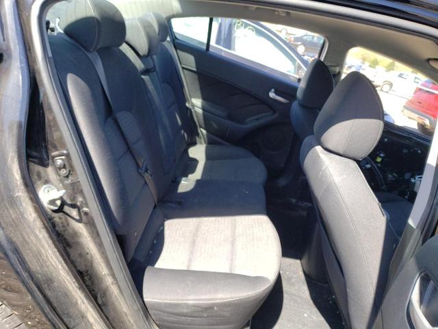 Photo 10 from auction – 2018 KIA FORTE LX with VIN 3KPFL4A75JE211076