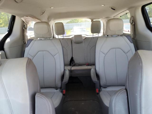 Photo 10 from auction – 2017 CHRYSLER PACIFICA T with VIN 2C4RC1BG8HR769734