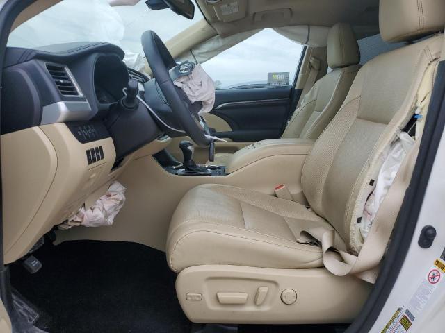Photo 7 from auction – 2016 TOYOTA HIGHLANDER with VIN 5TDDKRFH1GS227430