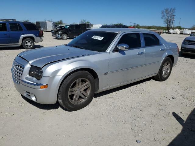 CHRYSLER 300C 2005 with VIN 2C3JA63H45H656957 - Photo from auction