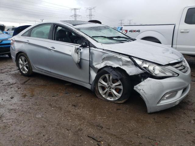 Photo 4 from auction – 2011 HYUNDAI SONATA SE with VIN 5NPEC4AC7BH152960