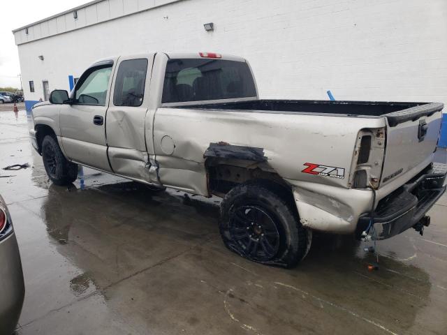 Photo 2 from auction – 2006 CHEVROLET SILVERADO with VIN 1GCEK19B36E160024