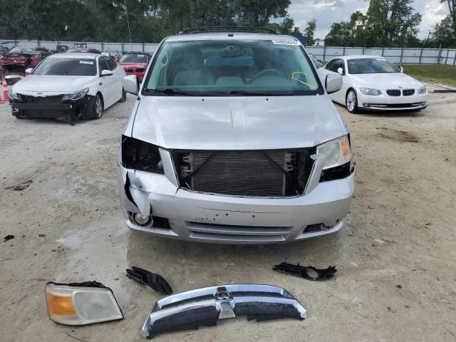 Photo 5 from auction – 2010 DODGE GRAND CARA with VIN 2D4RN5DX6AR139590