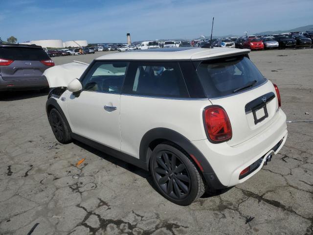 Photo 2 from auction – 2020 MINI COOPER S with VIN WMWXR5C02L2M18241