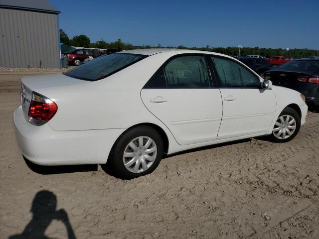 Photo 3 from auction – 2005 TOYOTA CAMRY LE with VIN 4T1BE32K15U008565