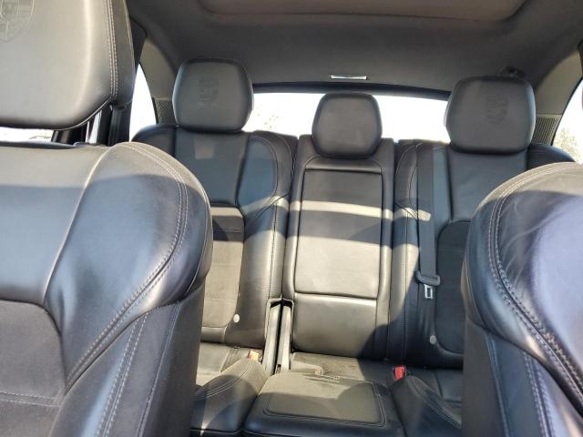 Photo 10 from auction – 2017 PORSCHE CAYENNE with VIN WP1AA2A28HKA81597
