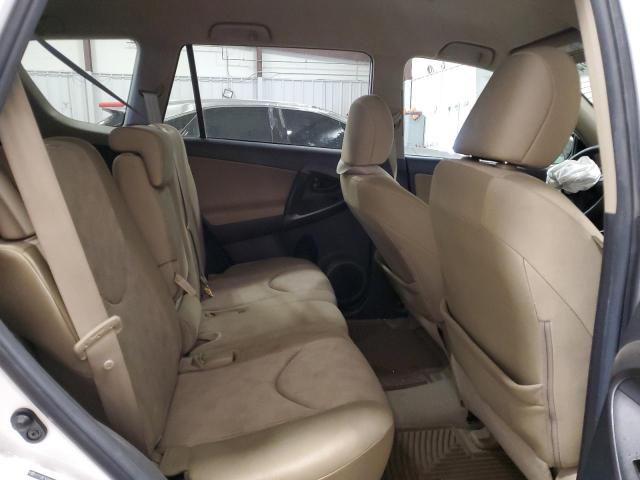 Photo 11 from auction – 2012 TOYOTA RAV4 with VIN 2T3BF4DV6CW260052
