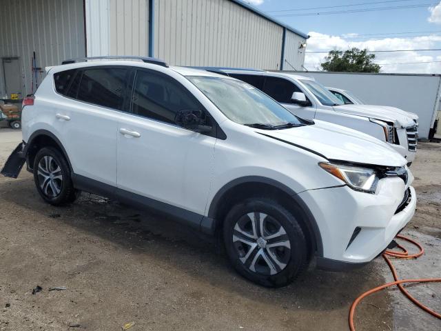 Photo 4 from auction – 2018 TOYOTA RAV4 LE with VIN JTMZFREV0JJ171163