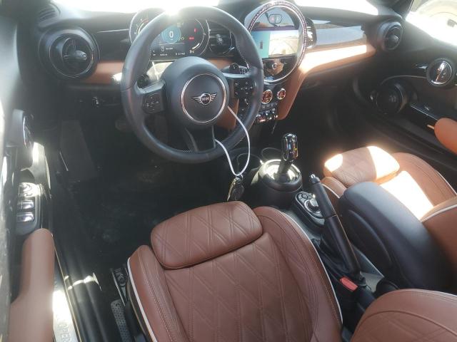 Photo 8 from auction – 2023 MINI COOPER S with VIN WMW43DL02P3R07821