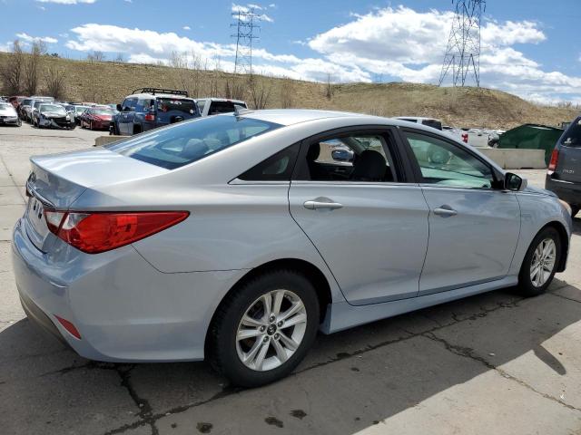 Photo 3 from auction – 2014 HYUNDAI SONATA GLS with VIN 5NPEB4AC4EH913032