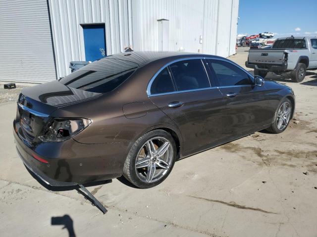 Photo 3 from auction – 2018 MERCEDES-BENZ E 300 with VIN WDDZF4JB9JA448686