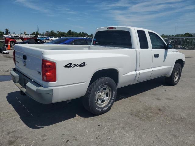Photo 3 from auction – 2005 DODGE DAKOTA ST with VIN 1D7HW22N65S271569
