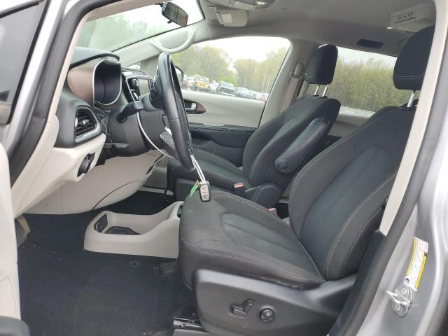 Photo 7 from auction – 2020 CHRYSLER VOYAGER LX with VIN 2C4RC1CG2LR204077