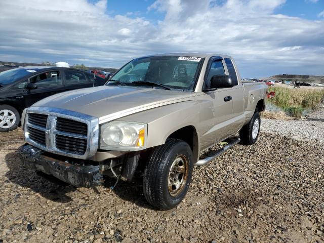 DODGE DAKOTA SLT 2005 with VIN 1D7HW42N65S322242 - Photo from auction