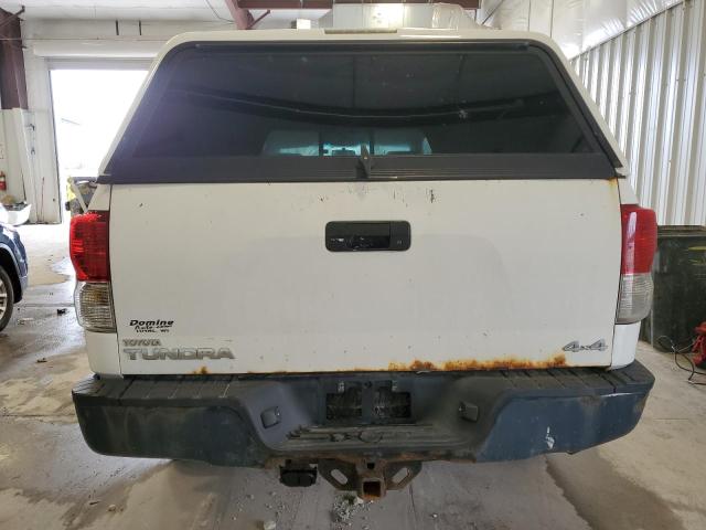 Photo 6 from auction – 2010 TOYOTA TUNDRA with VIN 5TFMM5F14AX005441