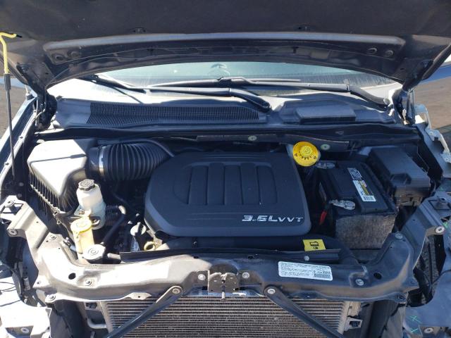 Photo 12 from auction – 2014 CHRYSLER TOWN & COU with VIN 2C4RC1BG4ER144095