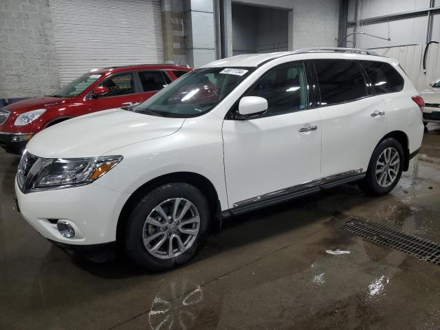 NISSAN PATHFINDER 2016 with VIN 5N1AR2MMXGC658593 - Photo from auction