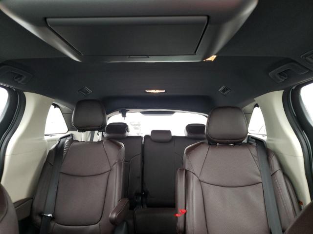 Photo 10 from auction – 2024 TOYOTA SIENNA LIM with VIN 5TDESKFC3RS114145