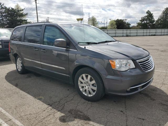 Photo 4 from auction – 2015 CHRYSLER TOWN & COU with VIN 2C4RC1BG1FR565399