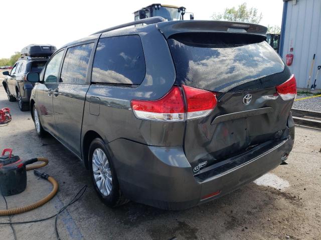 Photo 2 from auction – 2012 TOYOTA SIENNA XLE with VIN 5TDYK3DC9CS184682