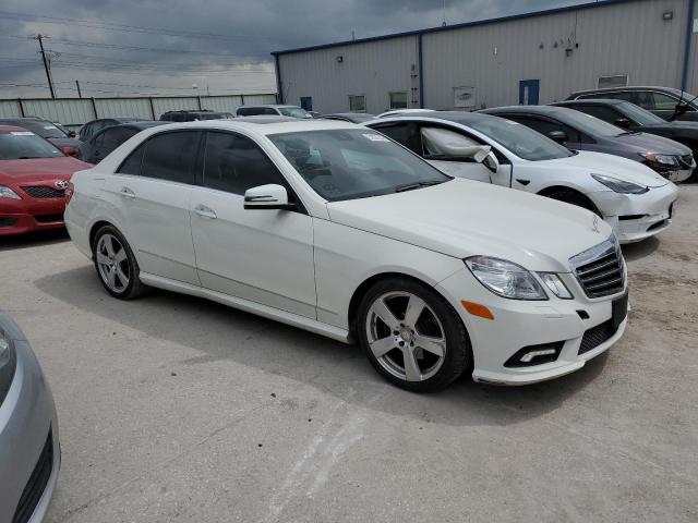 Photo 4 from auction – 2011 MERCEDES-BENZ E 350 with VIN WDDHF5GB2BA465808