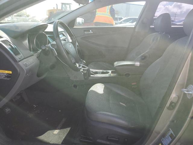 Photo 7 from auction – 2012 HYUNDAI SONATA SE with VIN 5NPEC4AB1CH388805