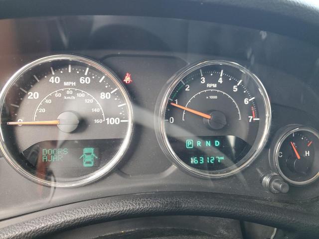 Photo 9 from auction – 2014 JEEP WRANGLER U with VIN 1C4BJWDG6EL320381