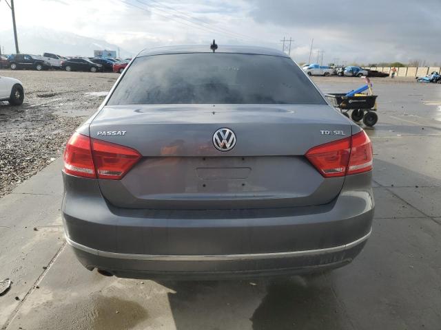 Photo 6 from auction – 2012 VOLKSWAGEN PASSAT SEL with VIN 1VWCN7A30CC007577