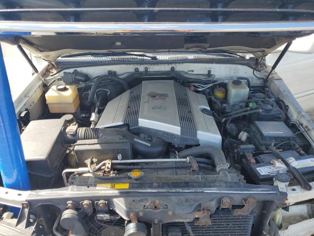 Photo 11 from auction – 2001 LEXUS LX 470 with VIN JTJHT00WX13503465
