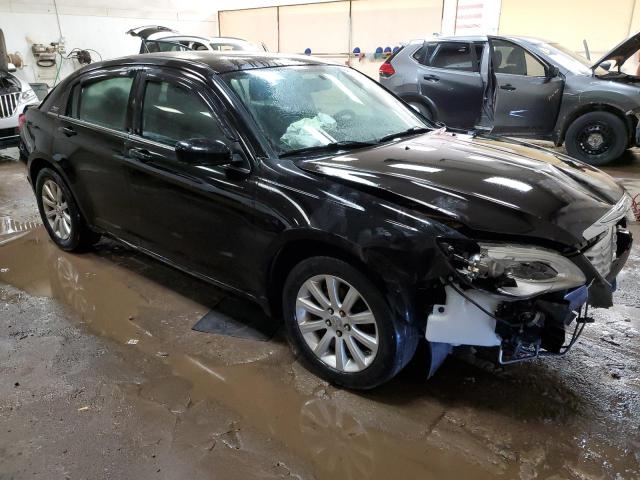 Photo 4 from auction – 2014 CHRYSLER 200 LX with VIN 1C3CCBAG6EN157526