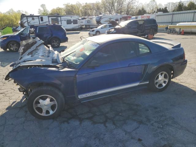 FORD MUSTANG 2000 with VIN 1FAFP4042YF153025 - Photo from auction