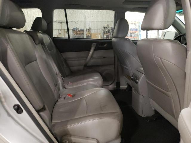 Photo 11 from auction – 2012 TOYOTA HIGHLANDER with VIN 5TDBK3EH0CS111927