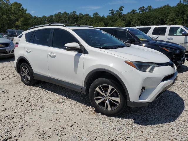 Photo 4 from auction – 2017 TOYOTA RAV4 XLE with VIN 2T3WFREVXHW324162