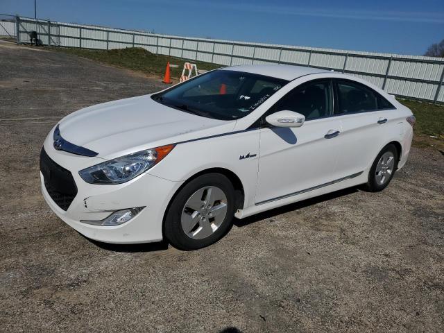 HYUNDAI SONATA HYB 2011 with VIN KMHEC4A44BA008147 - Photo from auction